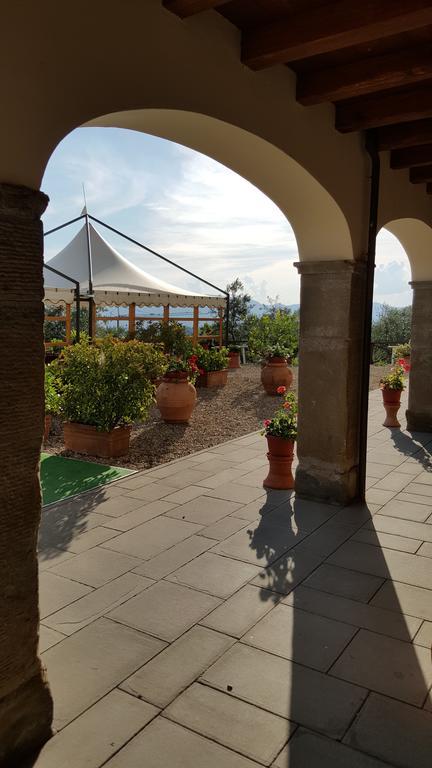 Agriturismo La Casuccia Castelfranco di Sopra Luaran gambar