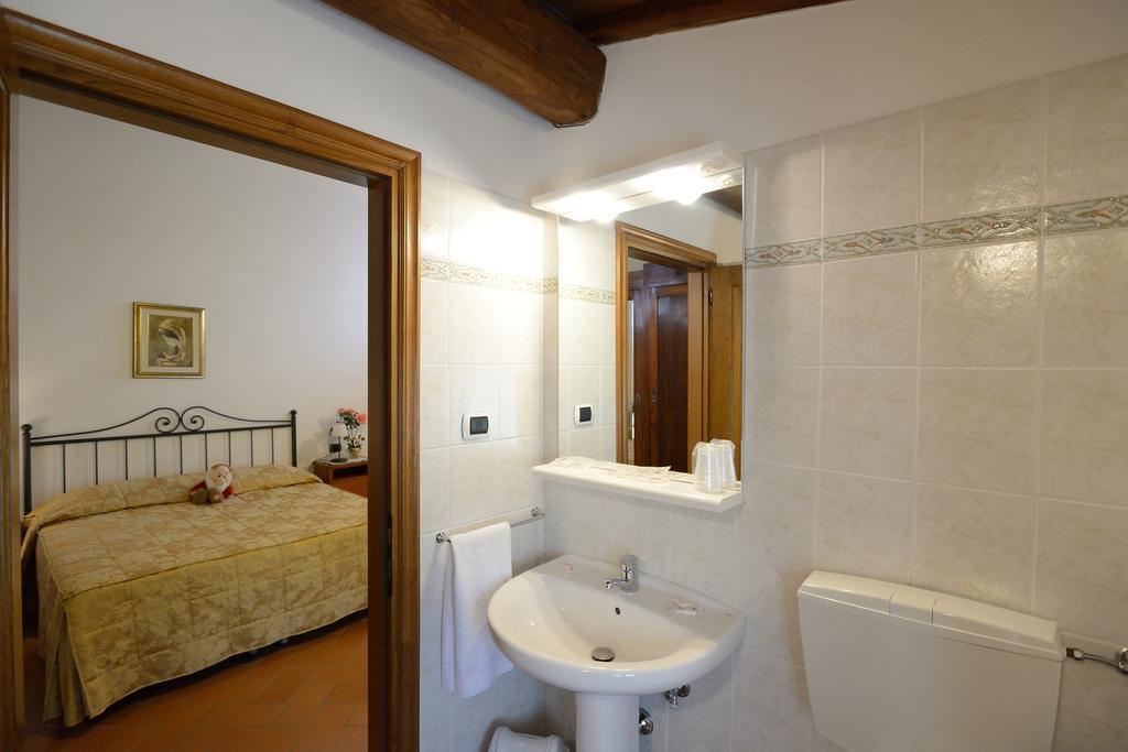 Agriturismo La Casuccia Castelfranco di Sopra Luaran gambar